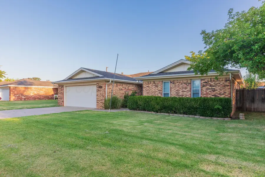 7912 Gerald Drive, Amarillo, TX 79121-1020 - Image #2