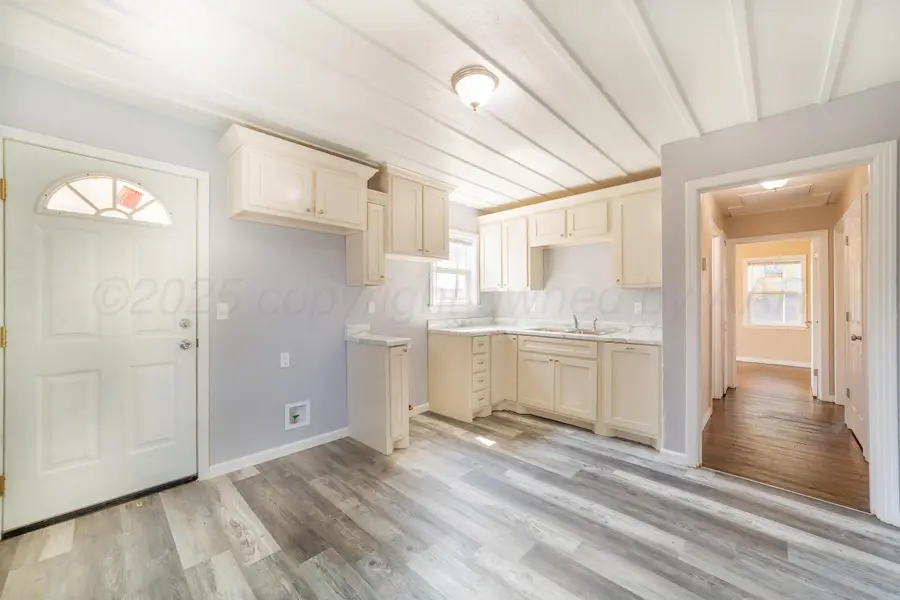 1326 Dahlia Street, Amarillo, TX 79107-7520 - Image #3