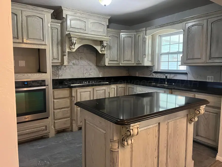 923 Elmore Street, Borger, TX 79007 - #3