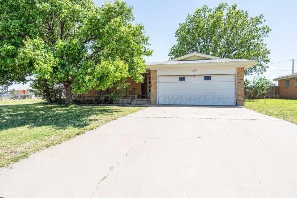 542 Nara Visa Lane, Fritch, TX 79036 - Image #1