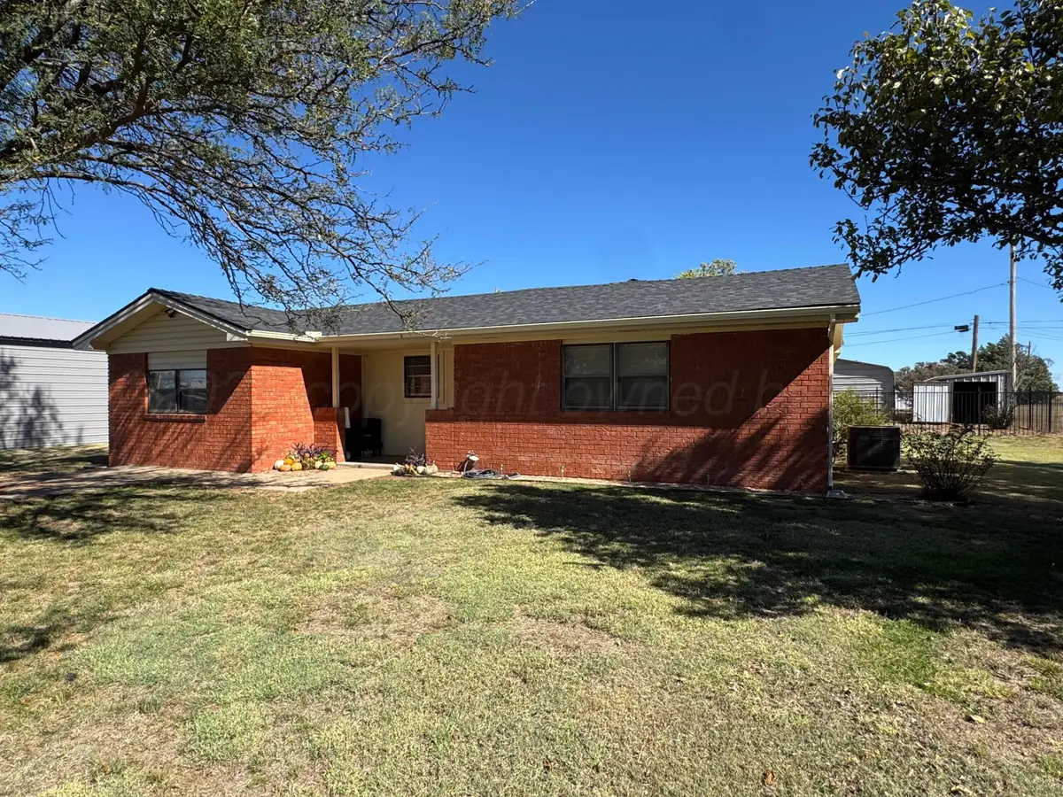206 N 2nd Street, Vega, TX 79092 - Image #1