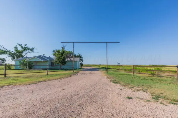 11566 County Rd E, Pampa, TX 79065