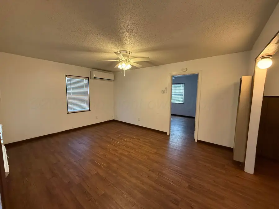 306 4th Avenue, Canyon, TX 79015-3404 - Image #2