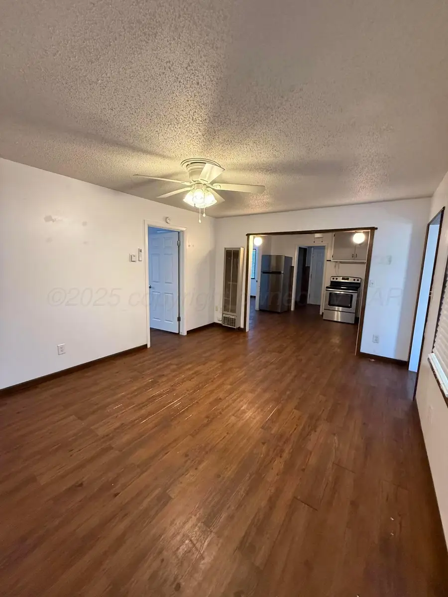 306 4th Avenue, Canyon, TX 79015-3404 - Image #3