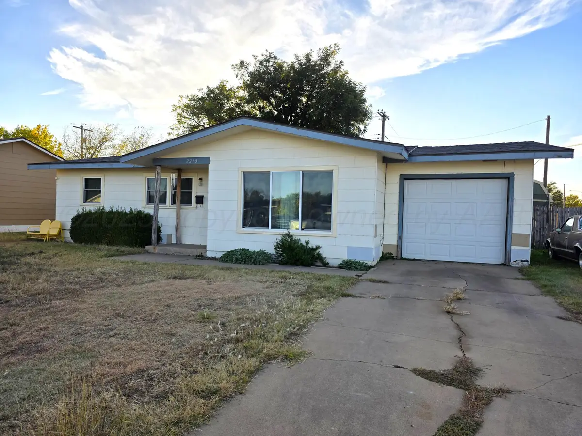 2235 N Nelson Street, Pampa, TX 79065 - Image #1