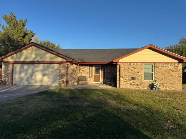 1909 Texas Street, Perryton, TX 79070