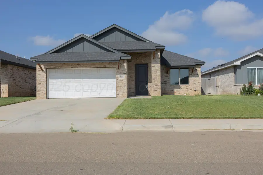 1126 Estacado Street, Hereford, TX 79045 - Image #2