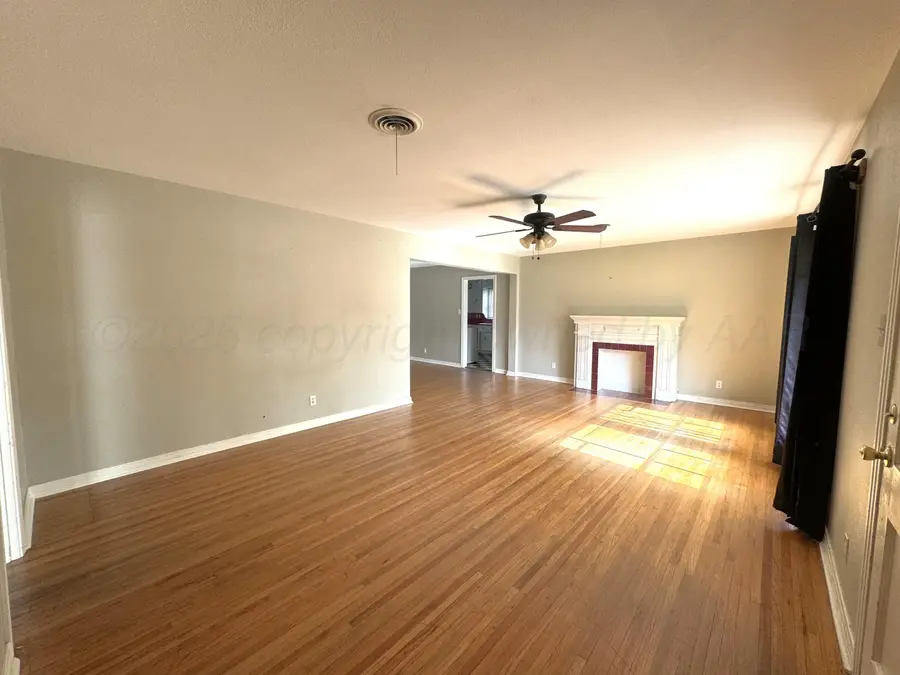 1222 S Bryan Street, Amarillo, TX 79102-1308 - Image #2