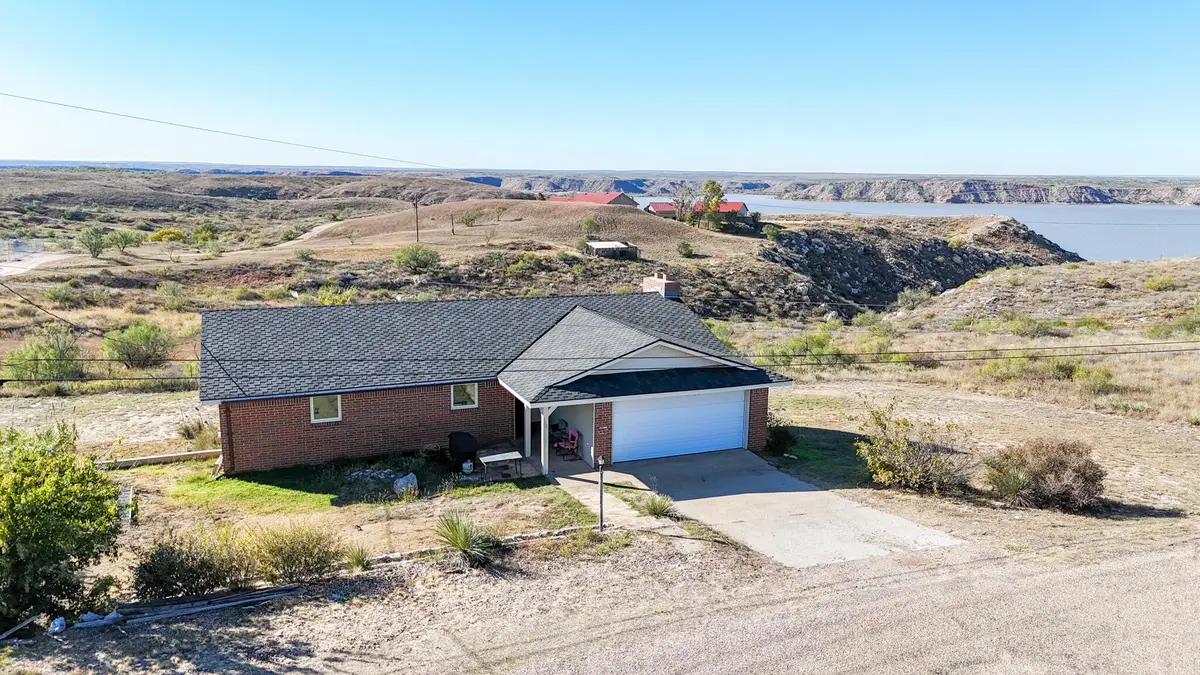110 Charlya Drive, Fritch, TX 79036-4010 - Image #1