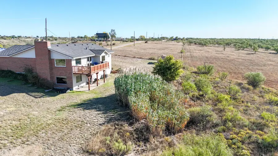 110 Charlya Drive, Fritch, TX 79036-4010 - Image #3