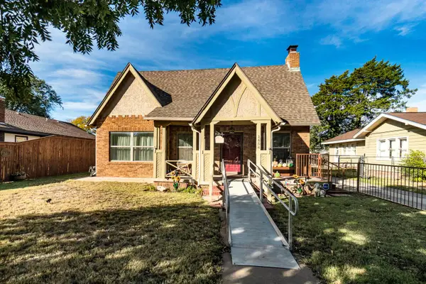 1604 S Hughes Street, Amarillo, TX 79102-2647