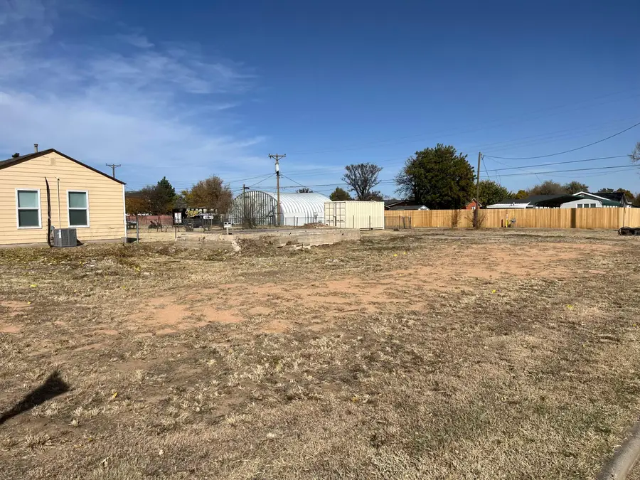 800 Oak Avenue, Panhandle, TX 79068 - Image #2