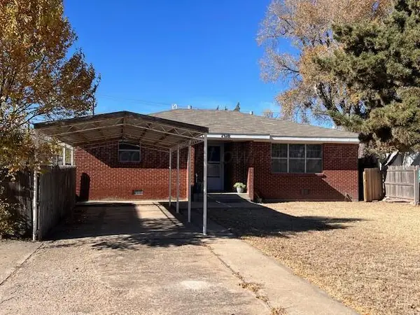 1518 S Drake Street, Perryton, TX 79070