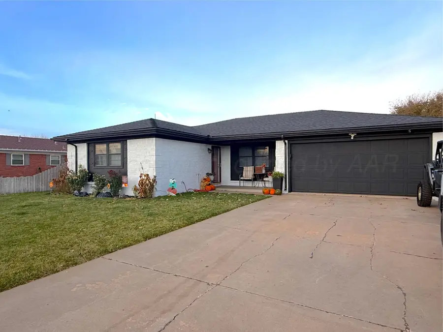 1718 Sunset Avenue, Dumas, TX 79029 - Image #2