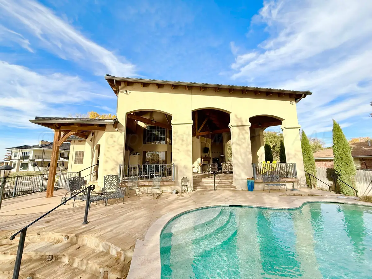 516 N Shore Drive, Amarillo, TX 79118-8001 - Image #1