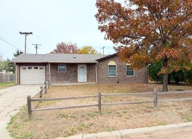 222 NW 11th Street, Dimmitt, TX 79027 - Image #2