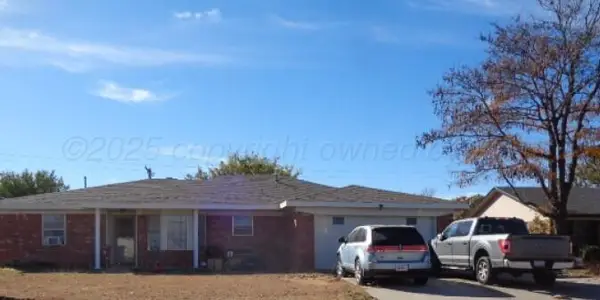 623 Bailey Avenue, Dumas, TX 79029
