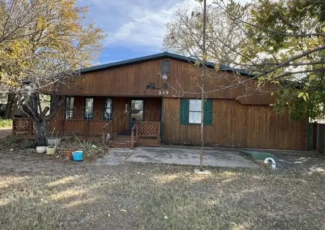 219 Arthur Drive, Howardwick, TX 79226 - Image #2