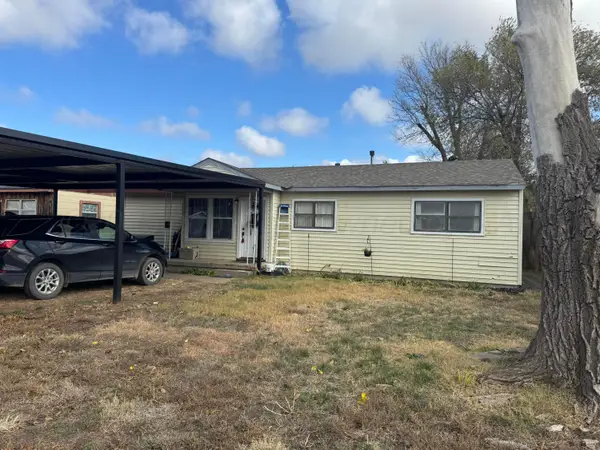 113 S Jefferson Street, Perryton, TX 79070