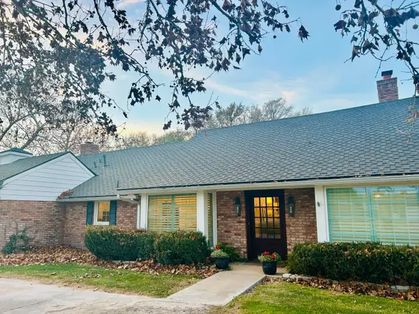 201 E Fourth Street, Higgins, TX 79046