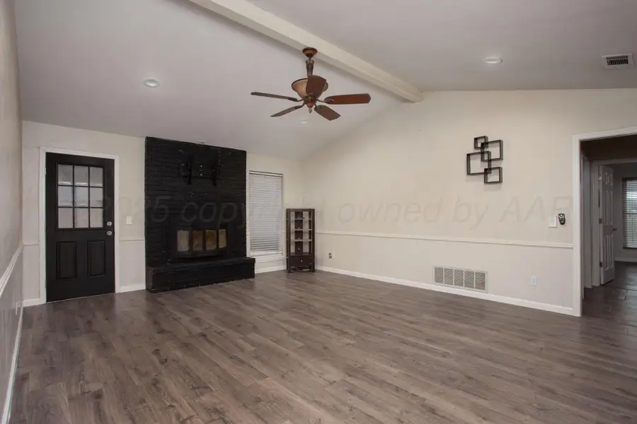 8015 Kerr Place, Amarillo, TX 79121-1046 - Image #3