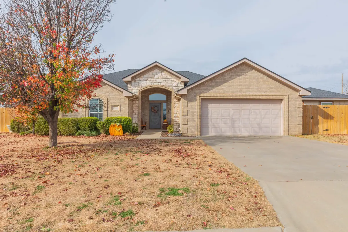 1427 N Wells Street, Pampa, TX 79065 - Image #1