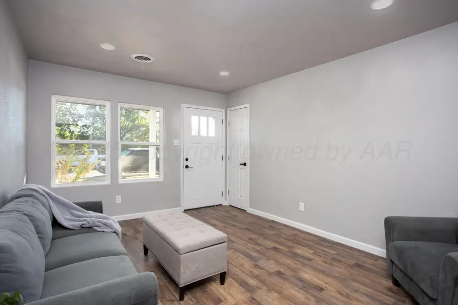 2701 Comanche Trail, Pampa, TX 79065 - Image #3