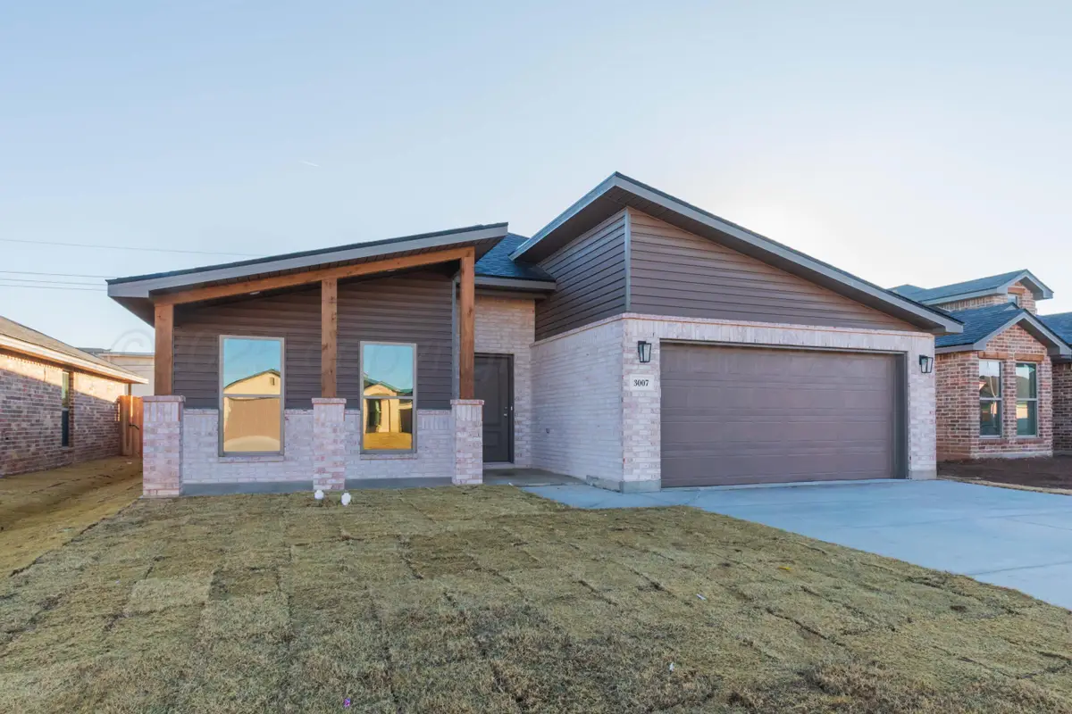 3007 Farmyard Drive, Amarillo, TX 79124 - Image #1
