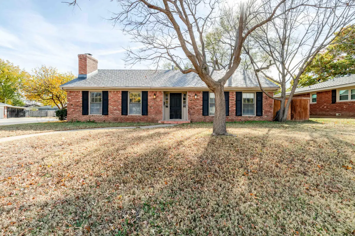 4401 Olsen Boulevard, Amarillo, TX 79106-6040 - Image #1