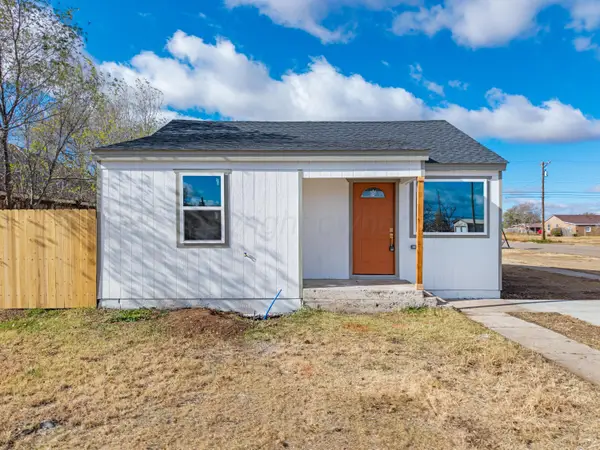 802 Durrett Avenue, Dumas, TX 79029