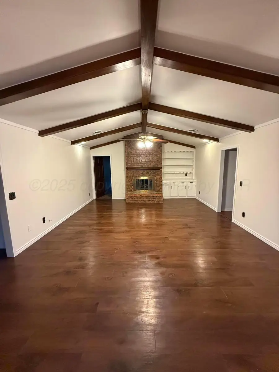 7606 Canode Drive, Amarillo, TX 79121-1006 - Image #2