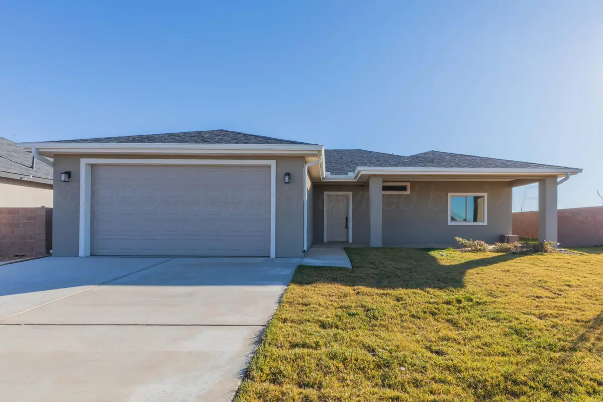 4104 Honeyrose Drive, Amarillo, TX 79124-1016 - Image #1