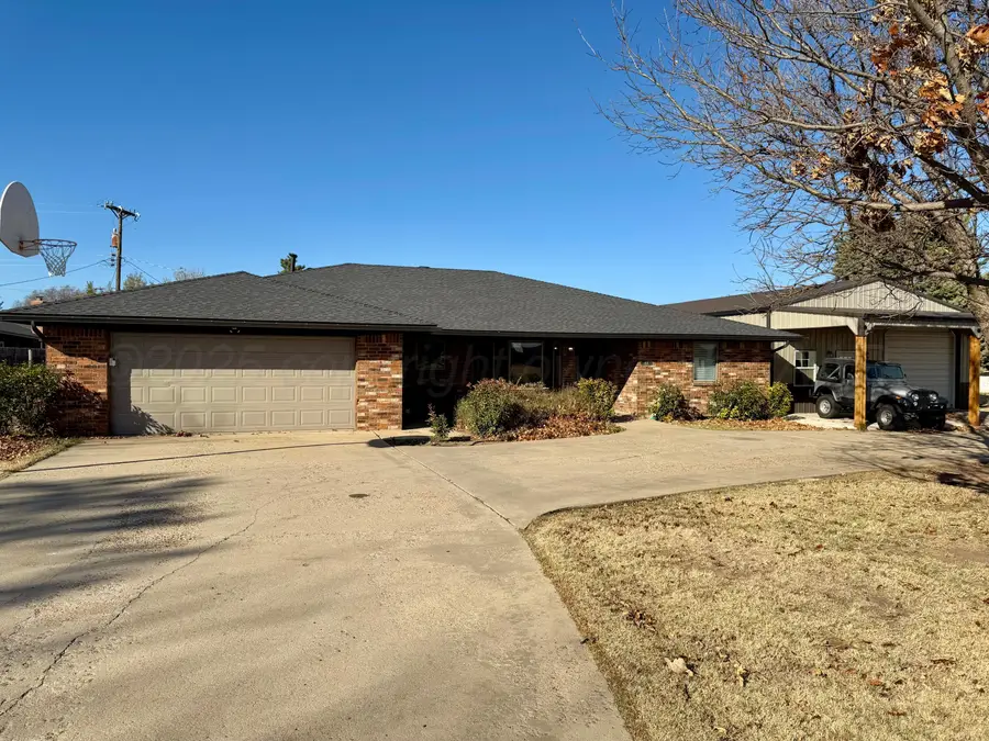 404 Bois D' Arc, Borger, TX 79007 - Image #2
