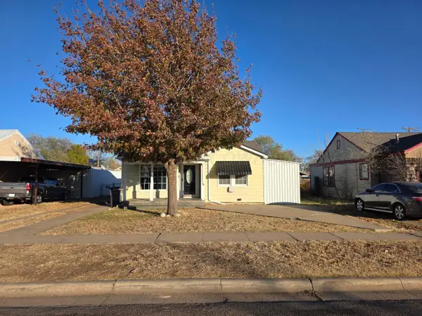 3609 S Jackson Street, Amarillo, TX 79110-1426