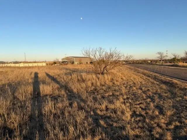 3401 Tangle Aire Lane, Amarillo, TX 79118 - Image #3