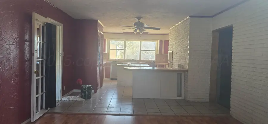 1307 Elm Avenue, Dalhart, TX 79022 - Image #2