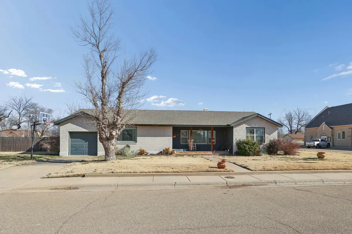 602 N Main Street, Stratford, TX 79084 - Image #1