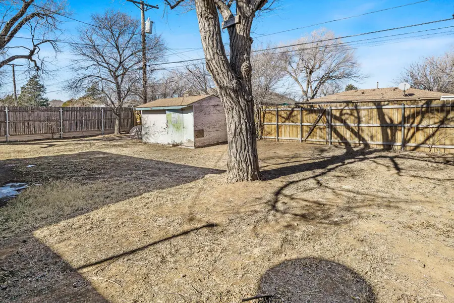 6014 Garden Lane, Amarillo, TX 79106-2302 - Image #3