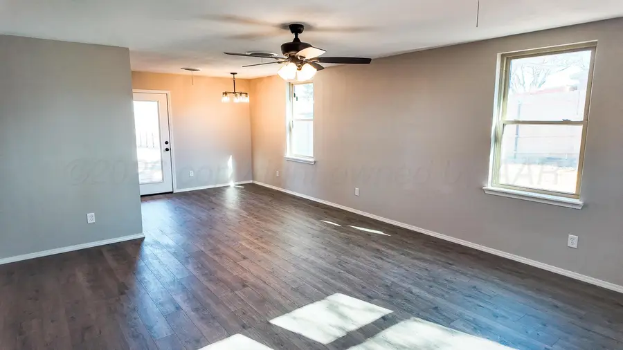 122 Racine Trail, Amarillo, TX 79108-1204 - Image #2