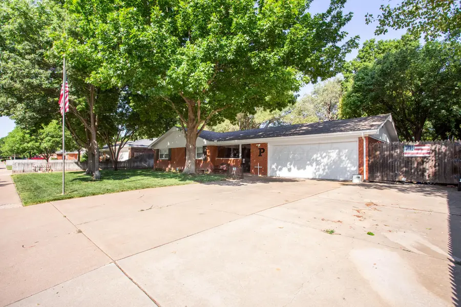 2900 Teckla Boulevard, Amarillo, TX 79106-6138 - Image #2