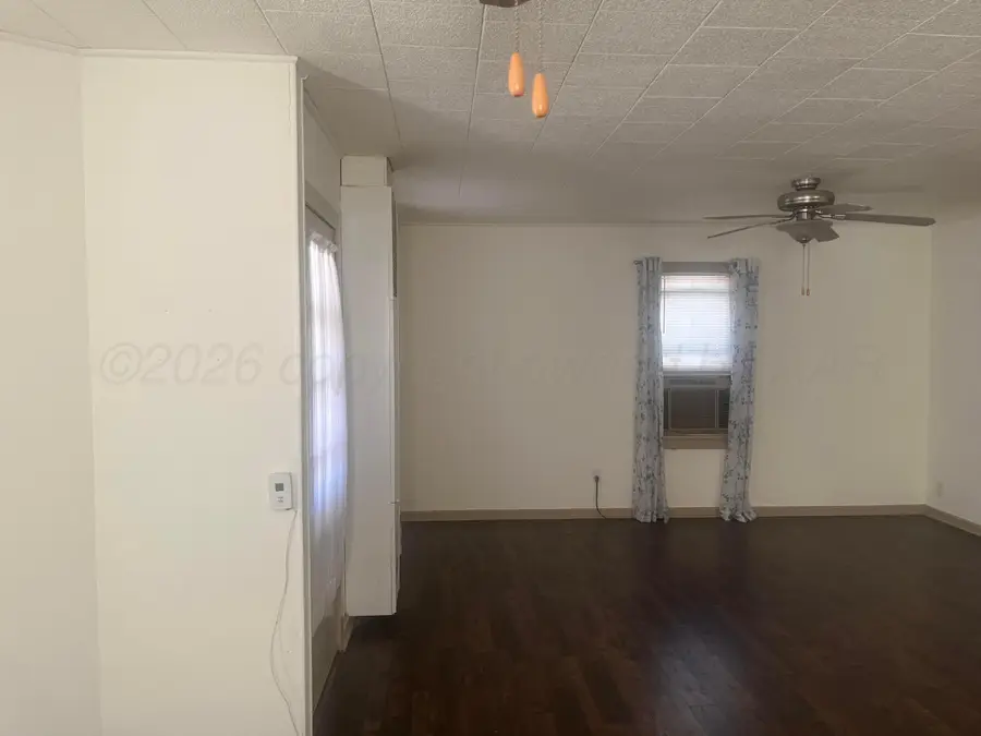 517 S Orpe, Clarendon, TX 79226 - Image #3