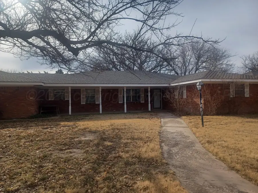 1118 Hillcrest Drive, Canyon, TX 79015 - #2