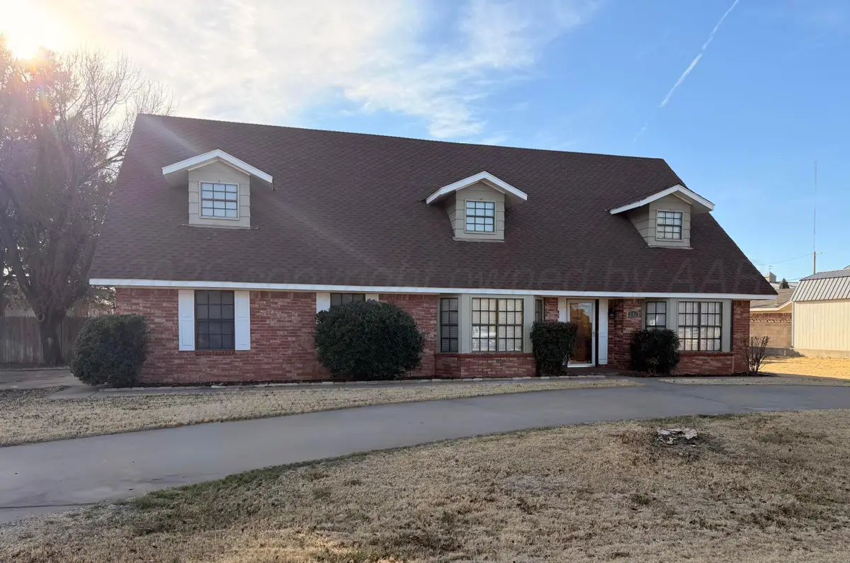 203 Bois D' Arc, Borger, TX 79007 - Image #1