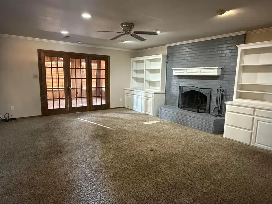 203 Bois D' Arc, Borger, TX 79007 - Image #2