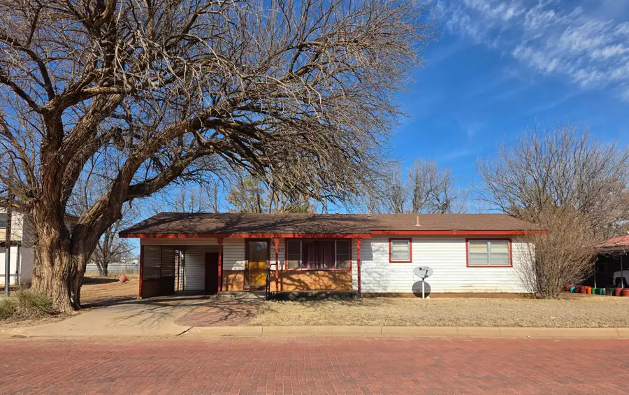 1004 Gober Street, Paducah, TX 79248 - #2