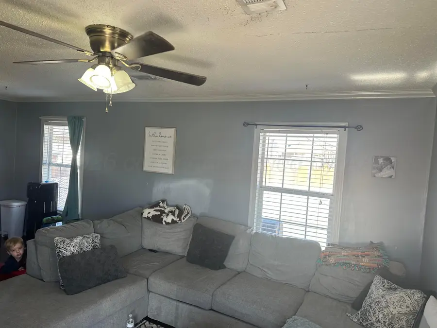 934 Elmore Street, Borger, TX 79007 - Image #3