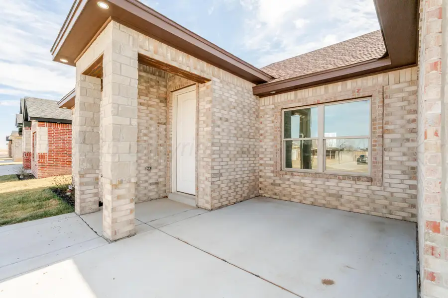 1718 Northridge Street, Dumas, TX 79029 - #2