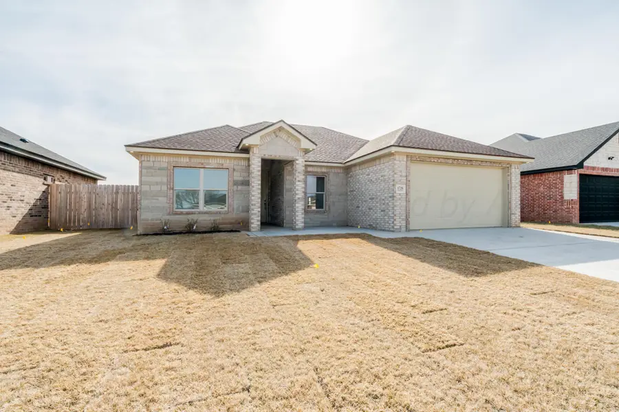 1726 Northridge Street, Dumas, TX 79029 - #2