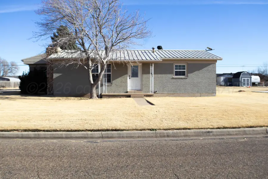801 & 803 S Cornell, Fritch, TX 79036 - Image #3