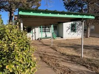218 N Gaines Avenue, Tulia, TX 79088 - #3